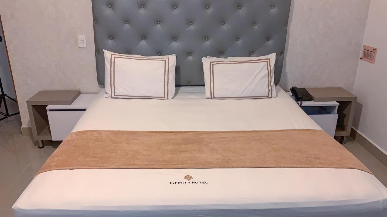 Infinity Hotel Medellín Esterno foto