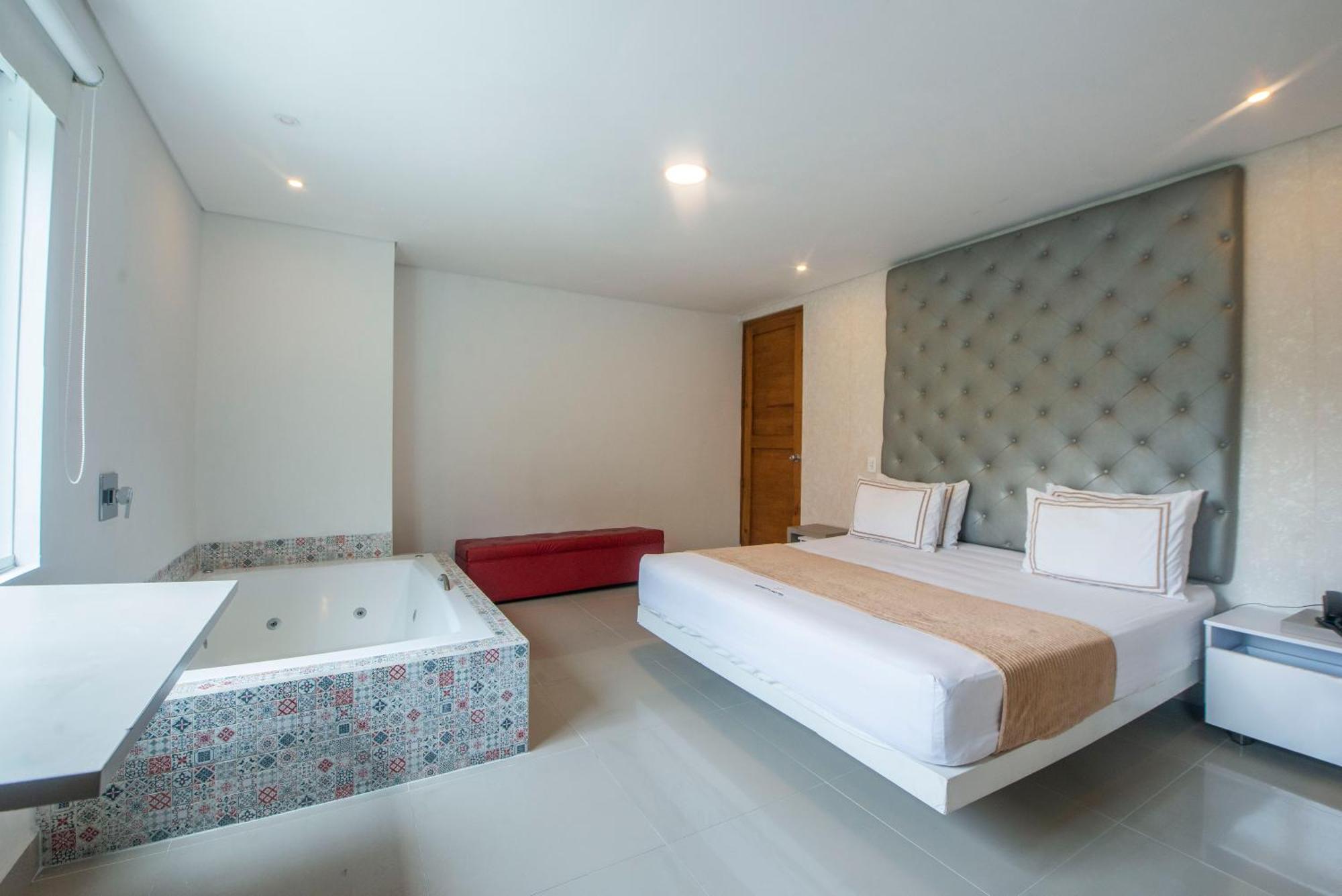 Infinity Hotel Medellín Esterno foto